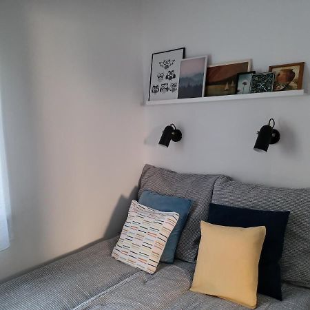 Liliom Apartment With Free Parking Space Budapest Bagian luar foto